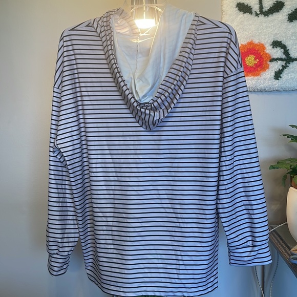 Black Kitten Striped Hoodie - Picture 2 of 3